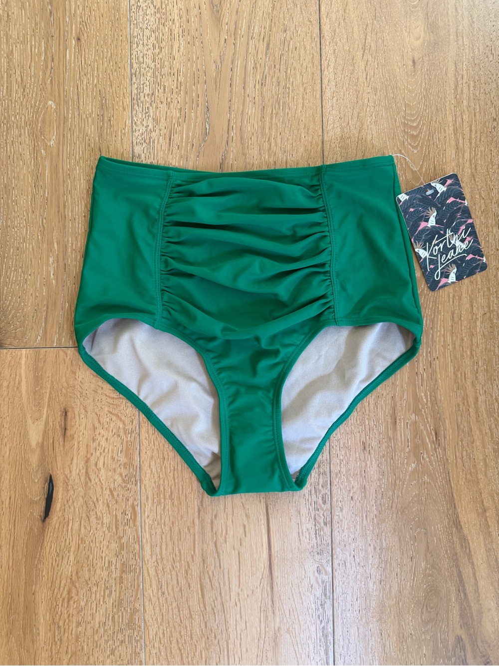 💚Kortni Jeane Emerald Green High-Waist Ruched SWIM Bottoms 💦
